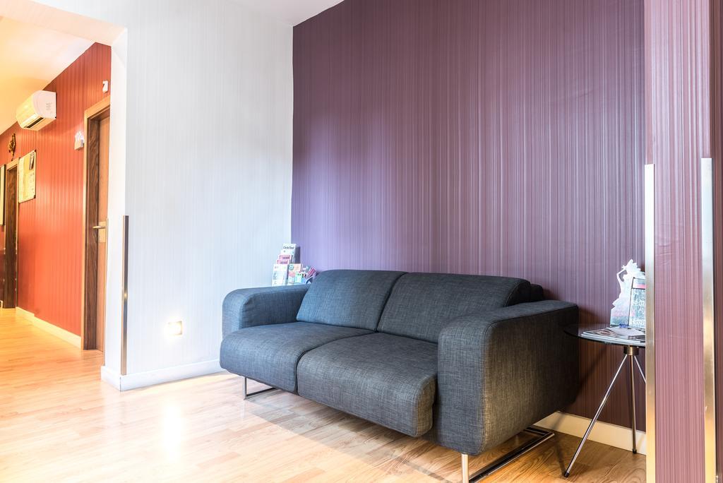 Hostal BCN Ramblas Barcelona Luaran gambar