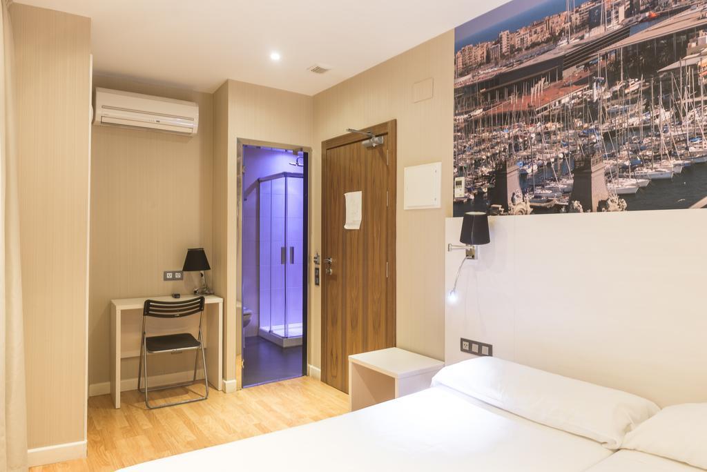 Hostal BCN Ramblas Barcelona Luaran gambar