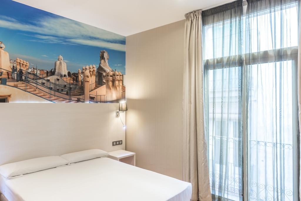 Hostal BCN Ramblas Barcelona Luaran gambar