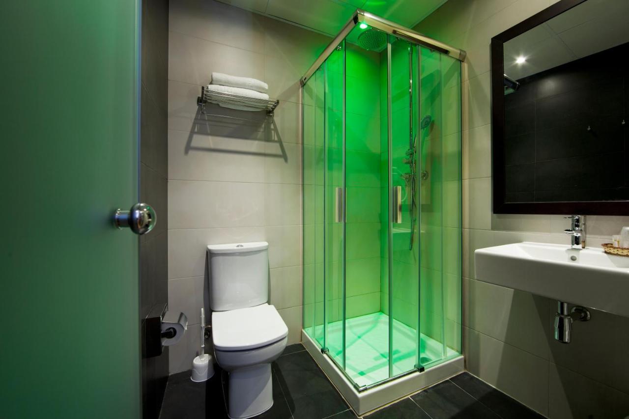 Hostal BCN Ramblas Barcelona Bilik gambar